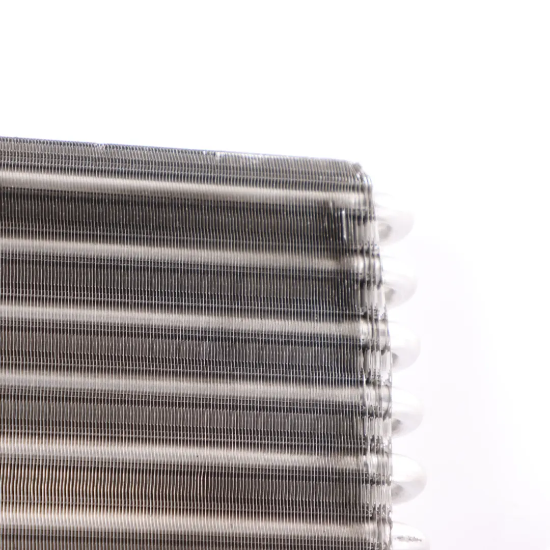 Conditioning Cooling Radiator Air Con A/C to Mercedes Sprinter W906 Air with Part number A0038358901 Mercedes Sprinter W906 Air Conditioning Cooling Radiator Air Con A/C - SKU A0038358901 - Part number A0038358901