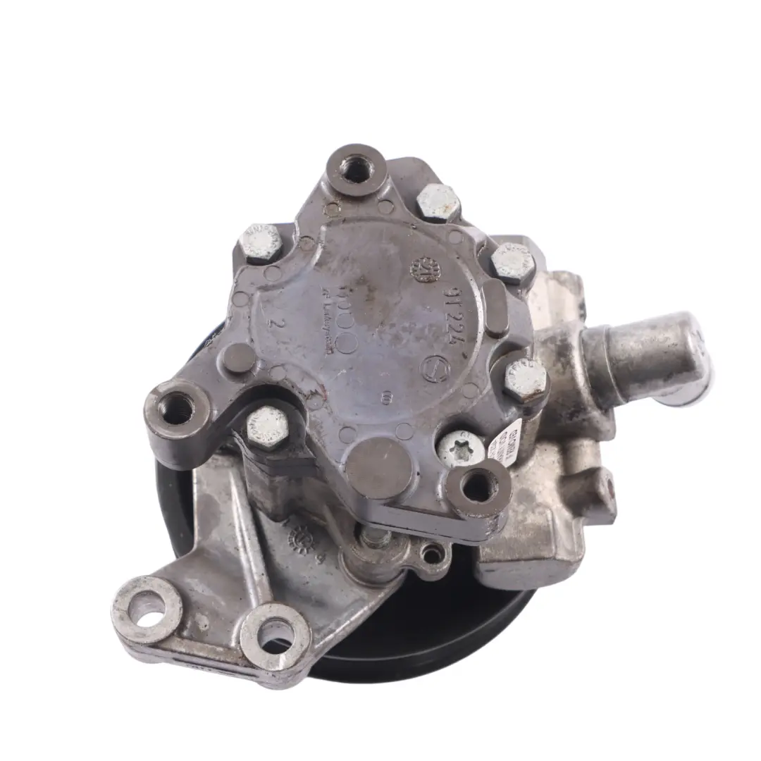 M156 63 AMG Lenkung Hydraulikpumpe für Mercedes ML W164 W204 W211 W212 mit Teilenummer A0044669301 Mercedes ML W164 W204 W211 W212 M156 63 AMG Lenkung Hydraulikpumpe - SKU A0044669301 - Teilenummer A0044669301