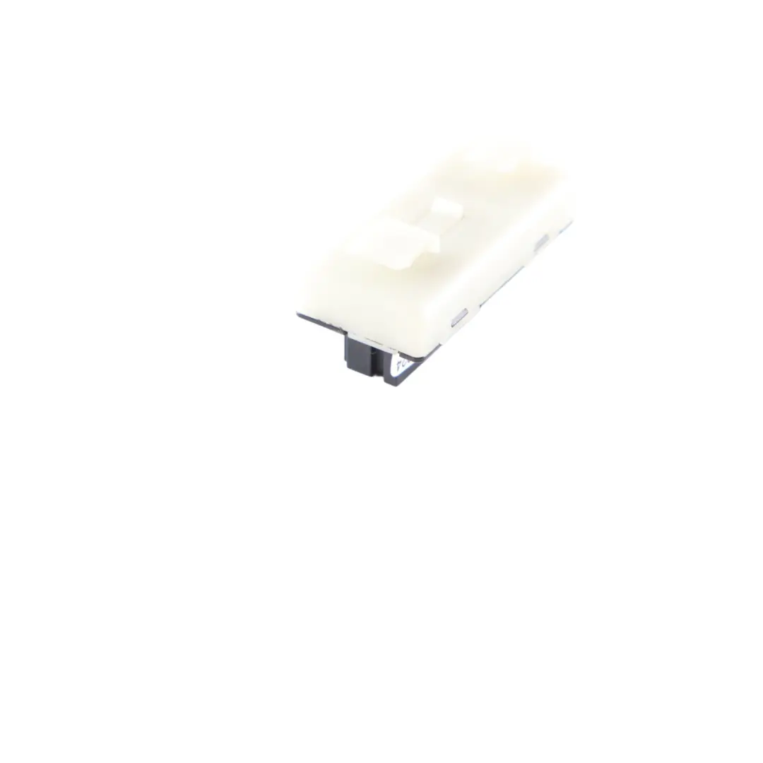 Distributore Box Blocco Unità di controllo Relè per Mercedes W204 W221 con numero di parte A0045467540 Mercedes W204 W221 Distributore Box Blocco Unità di controllo Relè - SKU A0045467540 - Numero di parte A0045467540
