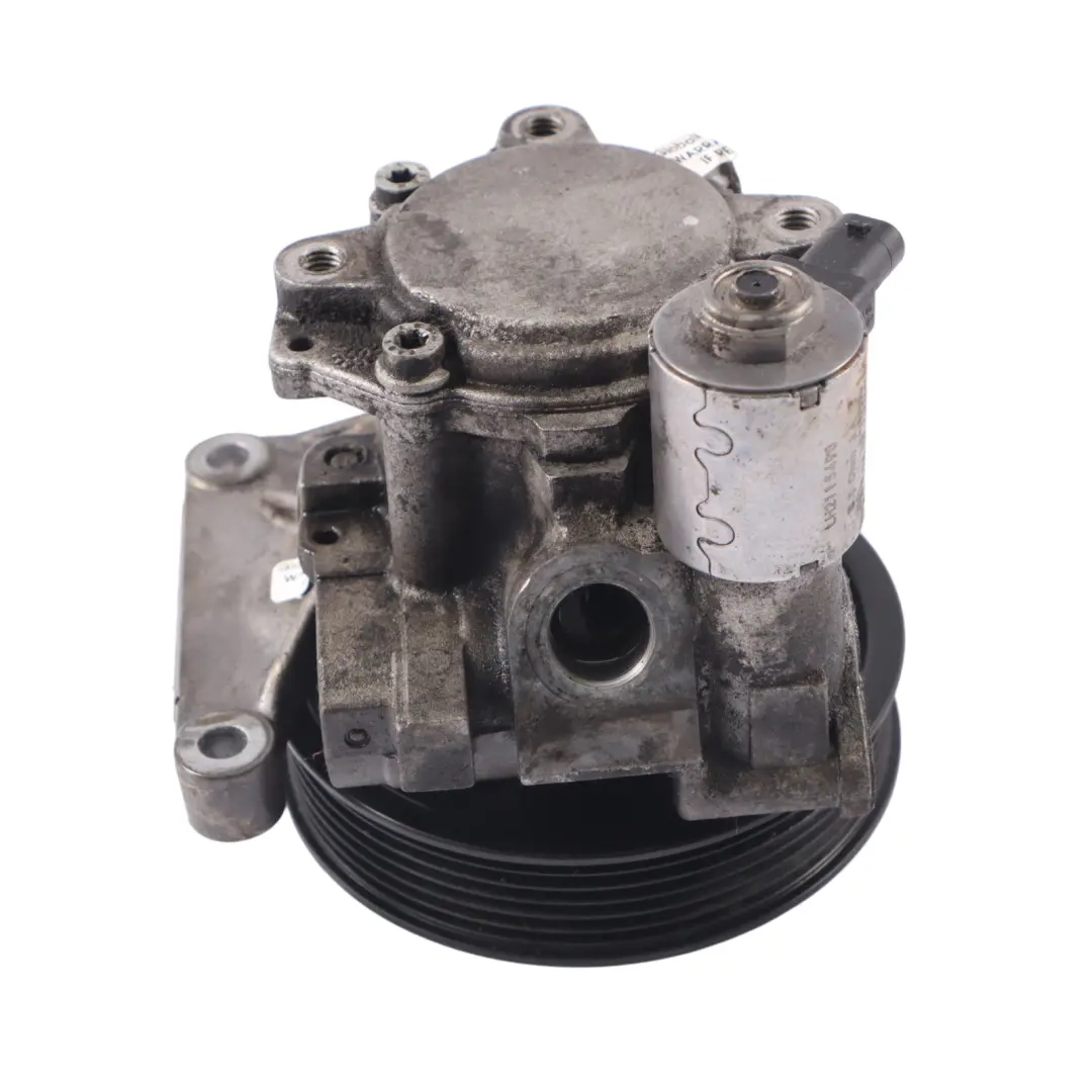 Steering Pump Mercedes W204 OM651 Diesel Mechanical Oil Unit to Power with Part number A0064662601 Power Steering Pump Mercedes W204 OM651 Diesel Mechanical Oil Unit - SKU A0064662601-1 - Part number A0064662601