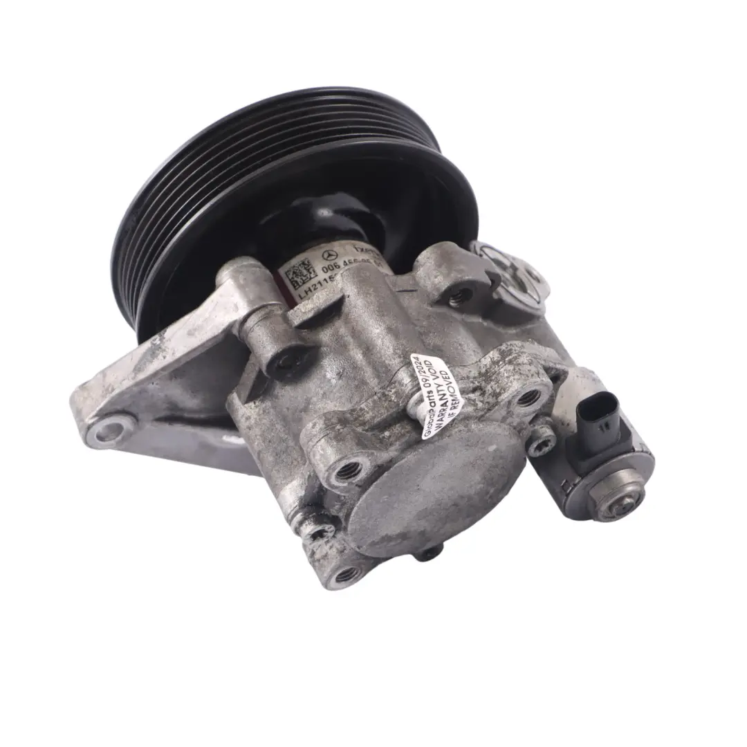 Power Steering Pump Mercedes W204 OM651 Diesel Mechanical Oil Unit - SKU A0064662601-1 - Part number A0064662601