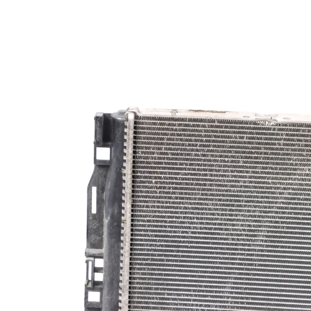 Radiator Mercedes W205 AMG M177 Engine Cooling Water Radiator Unit to with Part number A0995005403 Radiator Mercedes W205 AMG M177 Engine Cooling Water Radiator Unit - SKU A0995005403 - Part number A0995005403