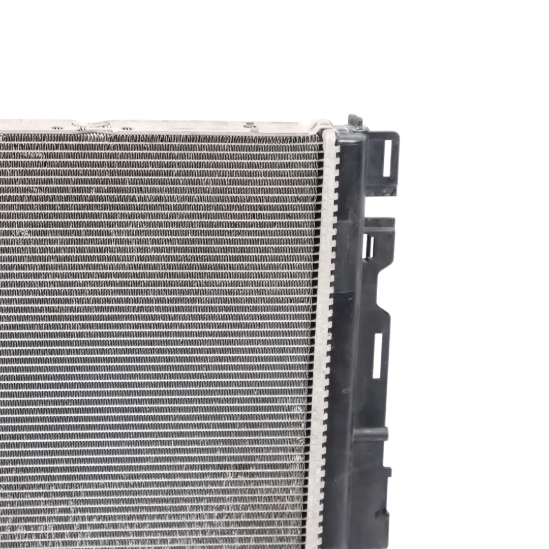 Radiator Mercedes W205 AMG M177 Engine Cooling Water Radiator Unit to with Part number A0995005403 Radiator Mercedes W205 AMG M177 Engine Cooling Water Radiator Unit - SKU A0995005403 - Part number A0995005403