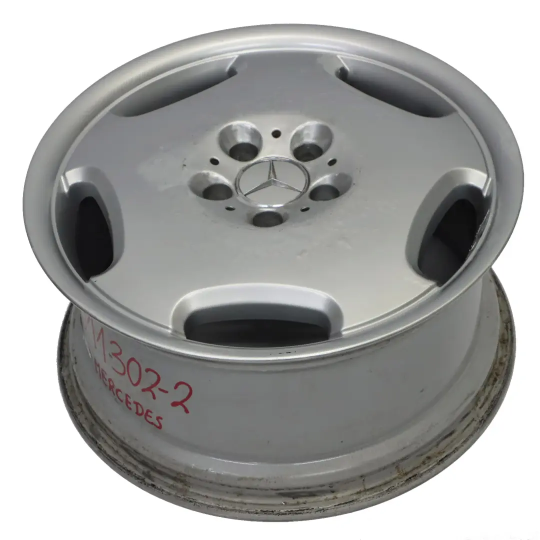 Srebrna Felga Aluminiowa 18" 8,5J ET:47 do Mercedes CL C140 o numerze A1404011302 Mercedes CL C140 Srebrna Felga Aluminiowa 18" 8,5J ET:47 - SKU A1404011302-2 - Numer Części A1404011302