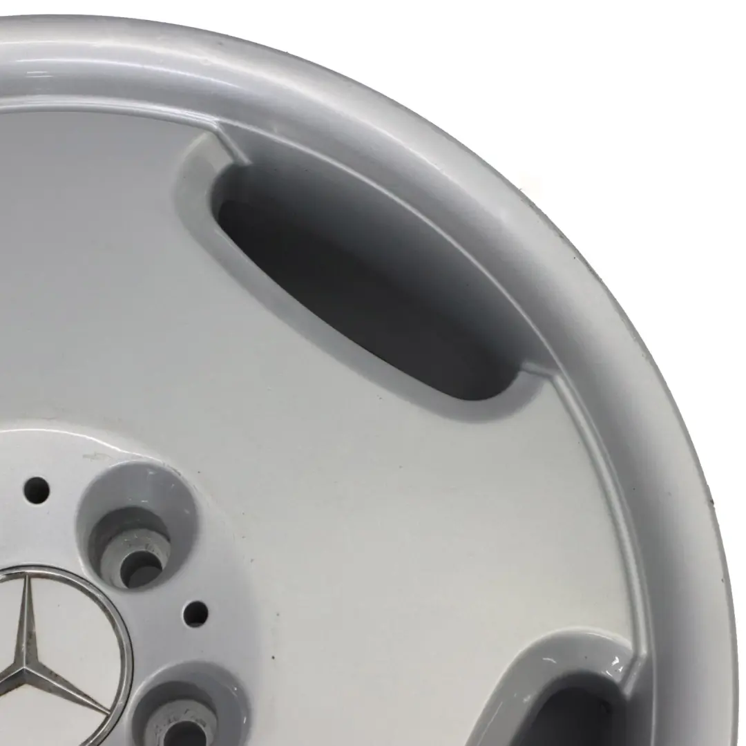 Alloy Wheel Rim 5 Hole Disc 18" 8,5J ET:47 to Mercedes CL C140 Silver with Part number A1404011302 Mercedes CL C140 Silver Alloy Wheel Rim 5 Hole Disc 18" 8,5J ET:47 - SKU A1404011302-3 - Part number A1404011302