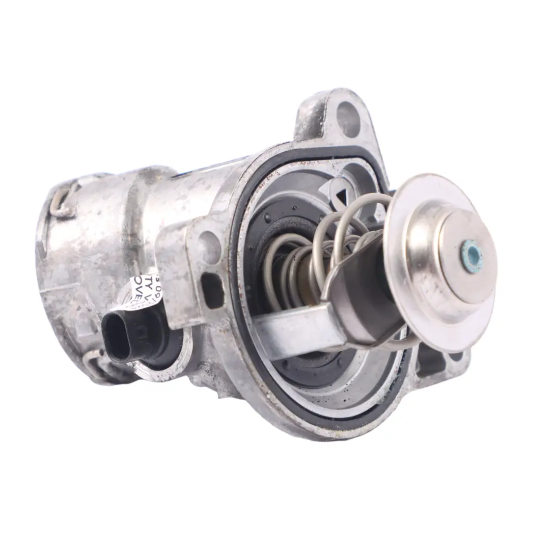 Mercedes W204 C63 AMG M156 Termostato Carcasa del refrigerante - SKU A1562030475 - Número de pieza A1562030475