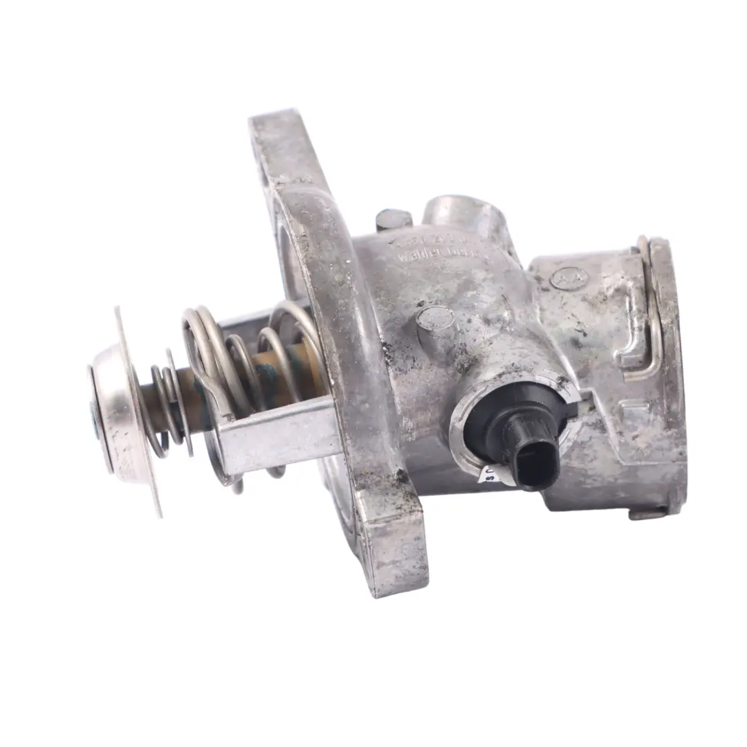 Mercedes W204 C63 AMG M156 Termostato Carcasa del refrigerante - SKU A1562030475 - Número de pieza A1562030475