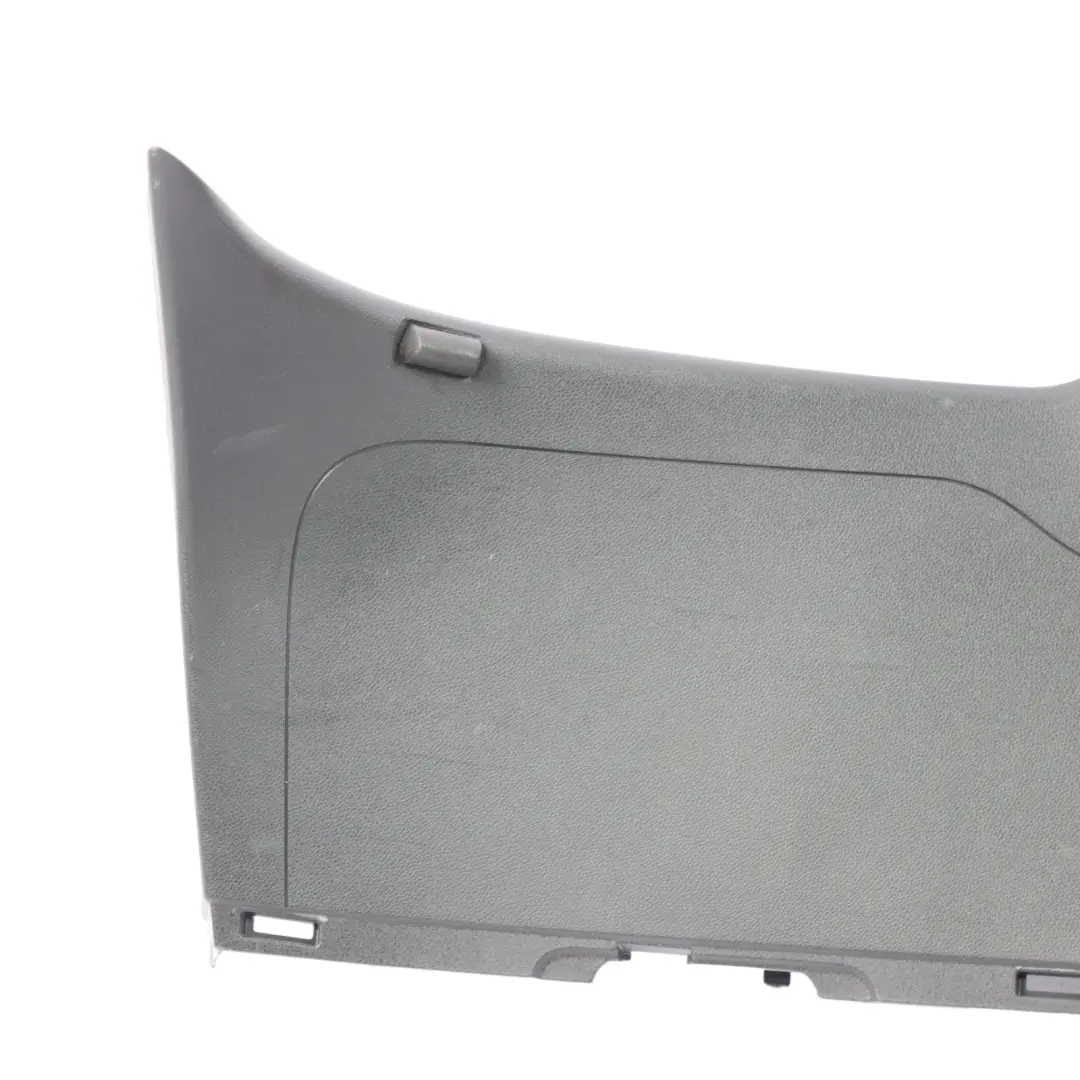 Panel Cubierta Interior Portón Trasero Maletero para Mercedes X156 con número de pieza A1567402100 Mercedes X156 Panel Cubierta Interior Portón Trasero Maletero - SKU A1567402100 - Número de pieza A1567402100
