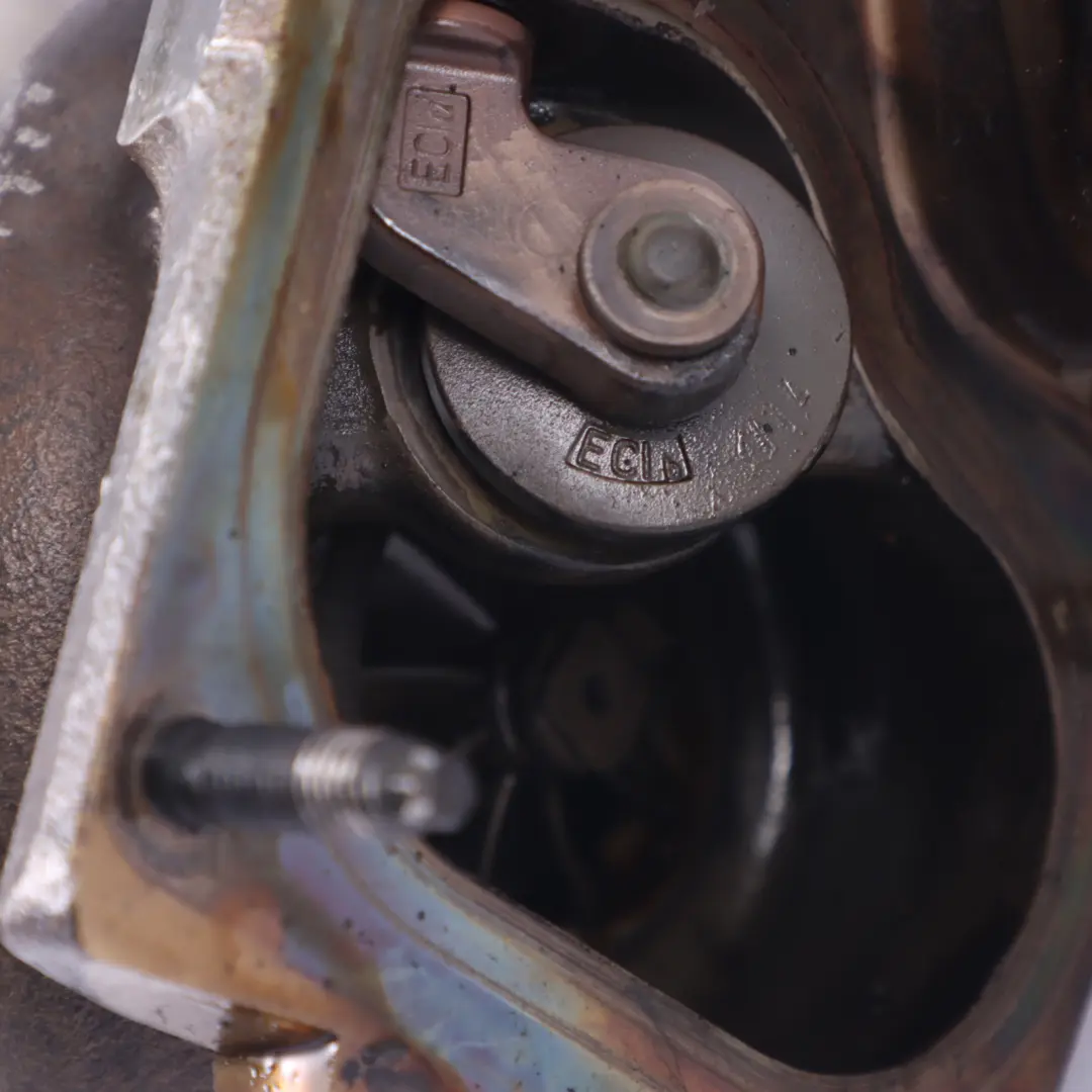 Mercedes W212 Motor Turbocompresor Turbocompresor Izquierdo - SKU A1570900780 - Número de pieza A1570900780