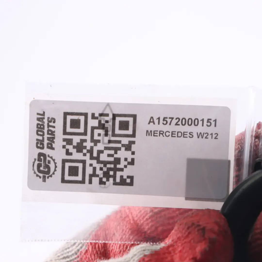 Rurka Króciec Wąż Przewód do Mercedes W212 o numerze A1572000151 Mercedes W212 Rurka Króciec Wąż Przewód - SKU A1572000151 - Numer Części A1572000151