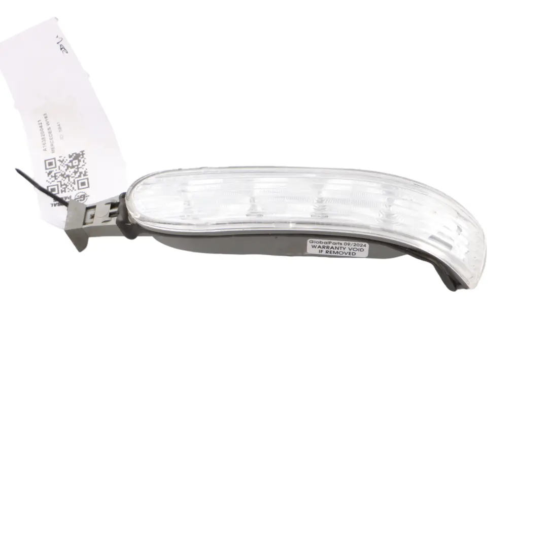 Mercedes ML W163 Wing Mirror Turn Signal Blinker LIght Right O/S - SKU A1638200421 - Part number A1638200421