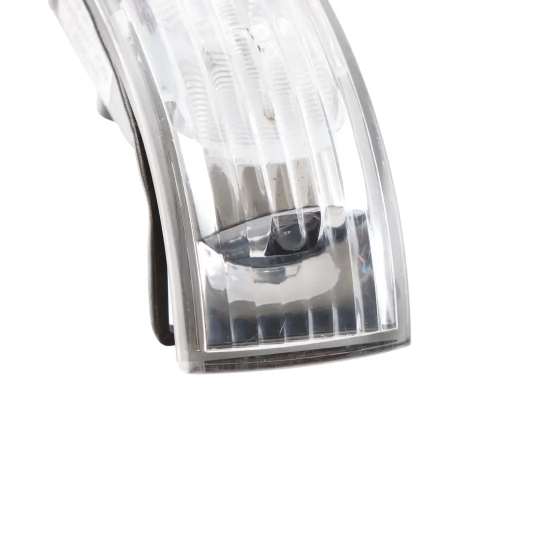 Wing Mirror Turn Signal Blinker LIght Right O/S to Mercedes ML W163 with Part number A1638200421 Mercedes ML W163 Wing Mirror Turn Signal Blinker LIght Right O/S - SKU A1638200421 - Part number A1638200421