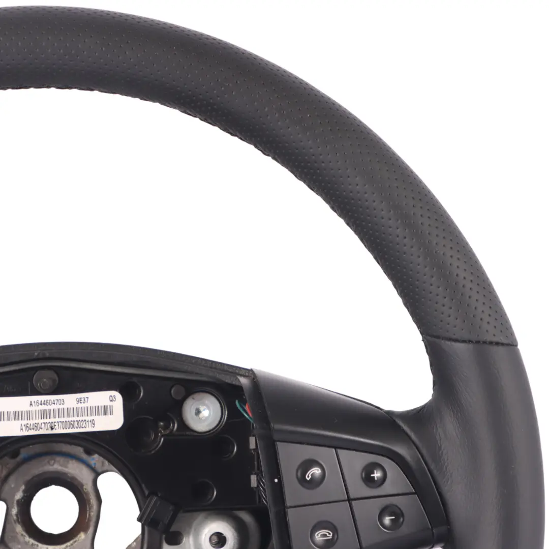 NEU Schwarzes Leder Lenkrad Multifunktion für Mercedes ML W164 mit Teilenummer A1644604703 Mercedes ML W164 NEU Schwarzes Leder Lenkrad Multifunktion - SKU A1644604703-2 - Teilenummer A1644604703