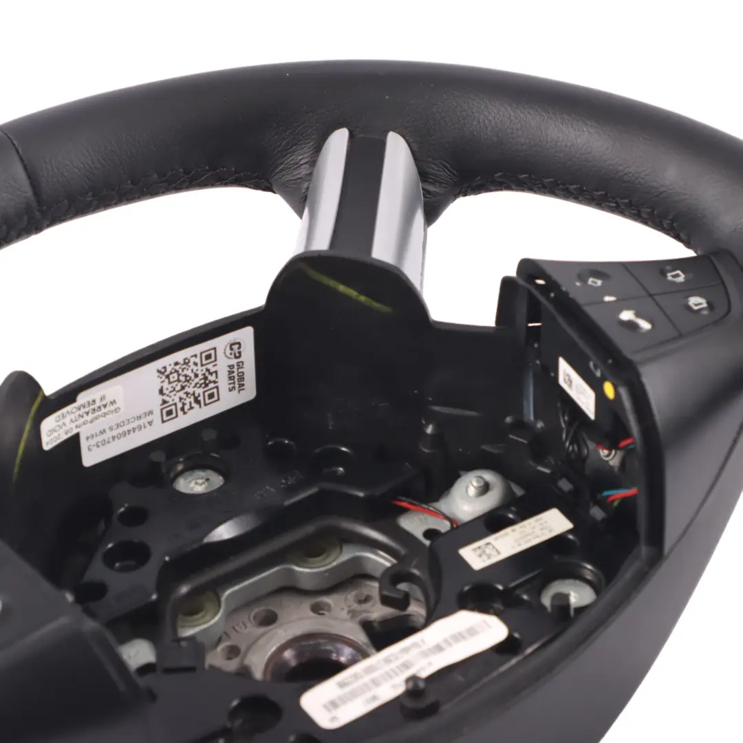 NUEVO Volante de Cuero Negro Multifunción para Mercedes ML W164 con número de pieza A1644604703 Mercedes ML W164 NUEVO Volante de Cuero Negro Multifunción - SKU A1644604703-3 - Número de pieza A1644604703