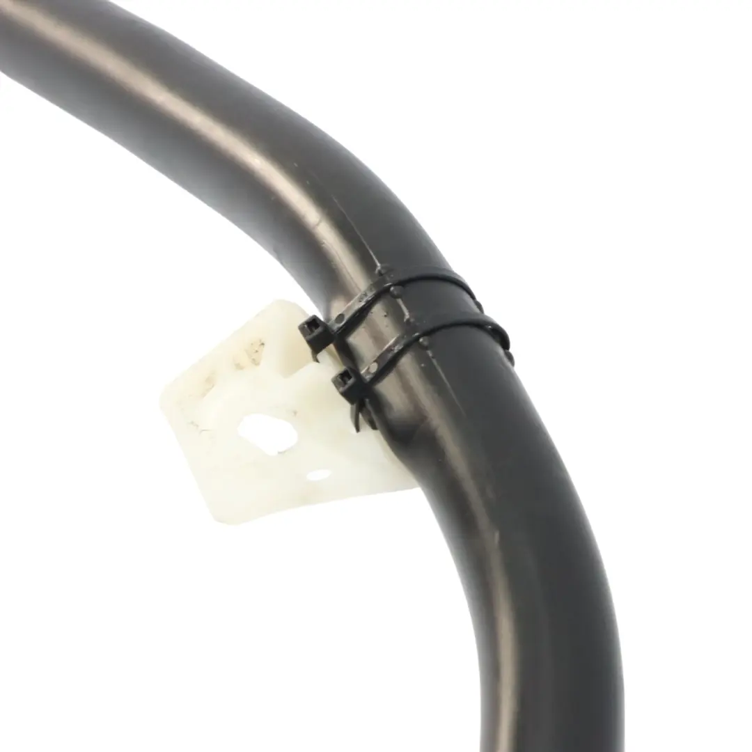 OM642 Réservoir Carburant Pipe Filler pour Mercedes ML W164 OM629 à propos du numéro de pièce A1644700220 Mercedes ML W164 OM629 OM642 Réservoir Carburant Pipe Filler - SKU A1644700220 - Numéro de pièce A1644700220