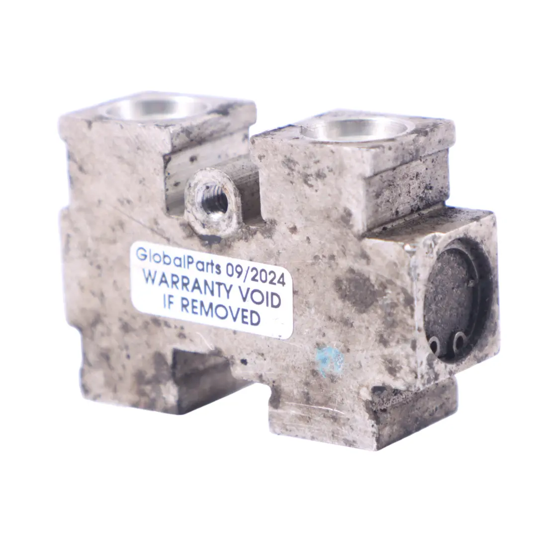 Thermostat Ölkühler Gehäuse Diesel für Mercedes W164 mit Teilenummer A1645010265 Mercedes W164 Thermostat Ölkühler Gehäuse Diesel - SKU A1645010265 - Teilenummer A1645010265