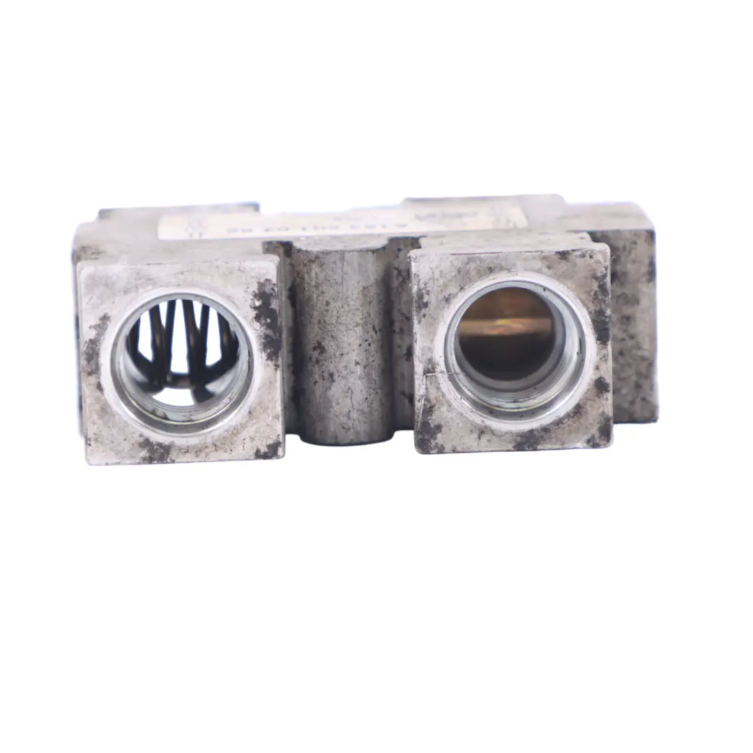 Mercedes W164 Termostato Radiatore Olio Alloggiamento Diesel - SKU A1645010265 - Numero di parte A1645010265
