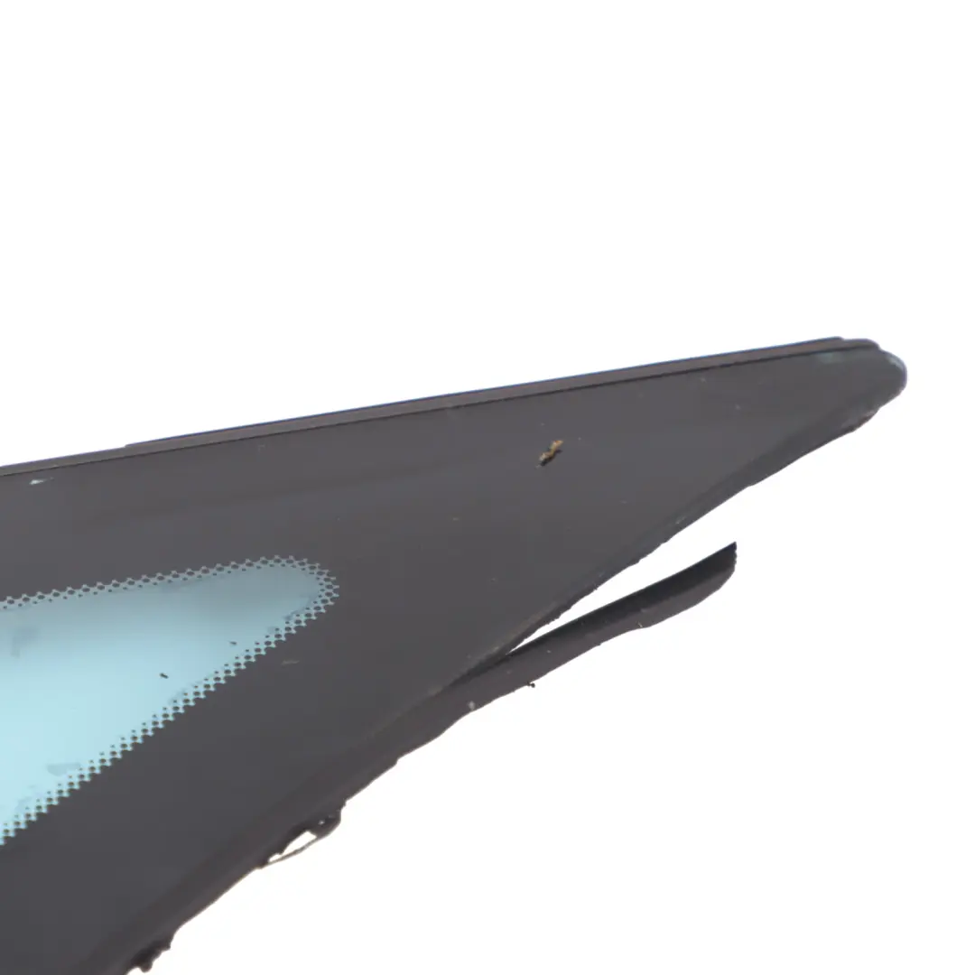 Mercedes ML W164 Side Window Glass Rear Right O/S Triangle AS2 A1646701011 - SKU A1646701011-1  - Part number A1646701611