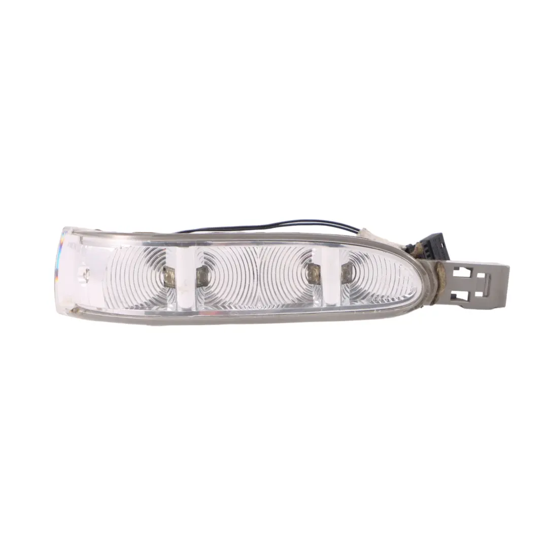 Intermitente Mercedes W164 W251 Derecha Señal Espejo Retrovisor para con número de pieza A1648200621 Intermitente Mercedes W164 W251 Derecha Señal Espejo Retrovisor - SKU A1648200621 - Número de pieza A1648200621