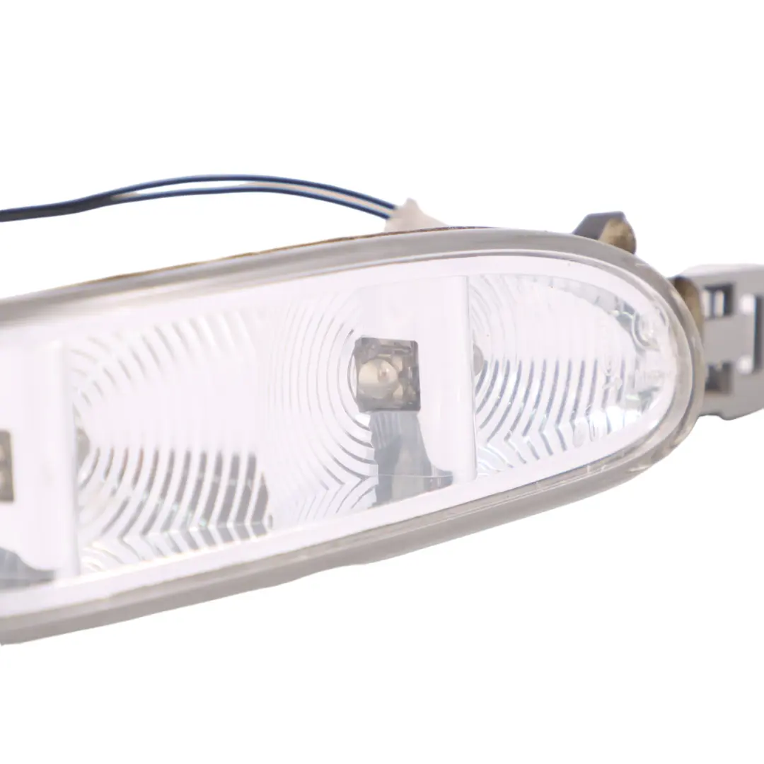  Clignotant Mercedes W164 W251 Lampe de Rétroviseur Droite - SKU A1648200621 - Numéro de pièce A1648200621