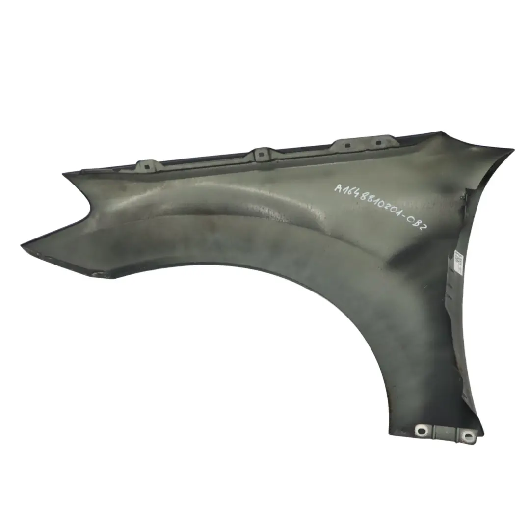 Panel Delantero Derecho Guardabarros Obsidian Black - 197 para Mercedes ML W164 con número de pieza A1648810201 Mercedes ML W164 Panel Delantero Derecho Guardabarros Obsidian Black - 197 - SKU A1648810201-OB2 - Número de pieza A1648810201