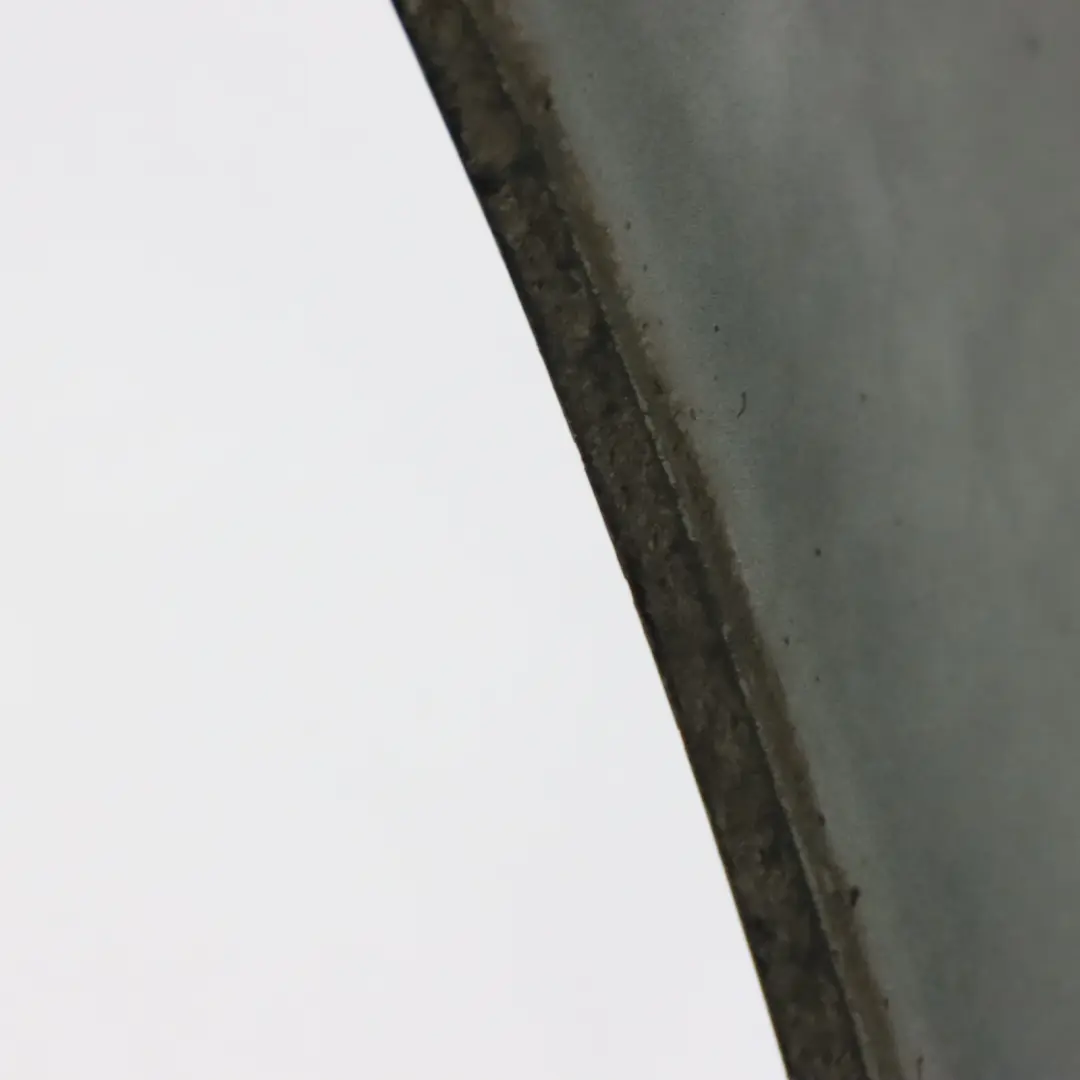 Panel Delantero Derecho Guardabarros Obsidian Black - 197 para Mercedes ML W164 con número de pieza A1648810201 Mercedes ML W164 Panel Delantero Derecho Guardabarros Obsidian Black - 197 - SKU A1648810201-OB2 - Número de pieza A1648810201