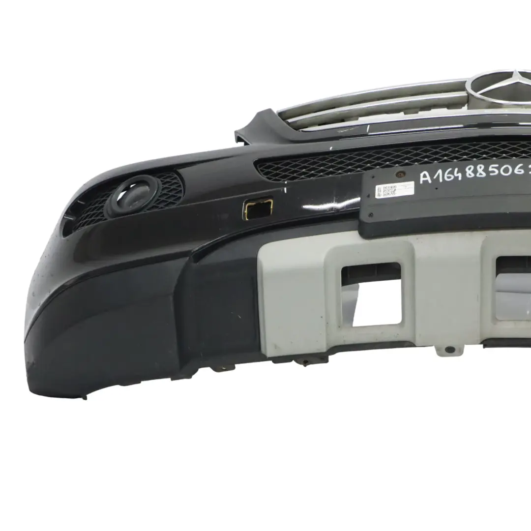 Front Bumper Trim Covering Obsidian Black Metallic - 197 to Mercedes ML W164 with Part number A1648850625 Mercedes ML W164 Front Bumper Trim Covering Obsidian Black Metallic - 197 - SKU A1648850625-OB - Part number A1648850625