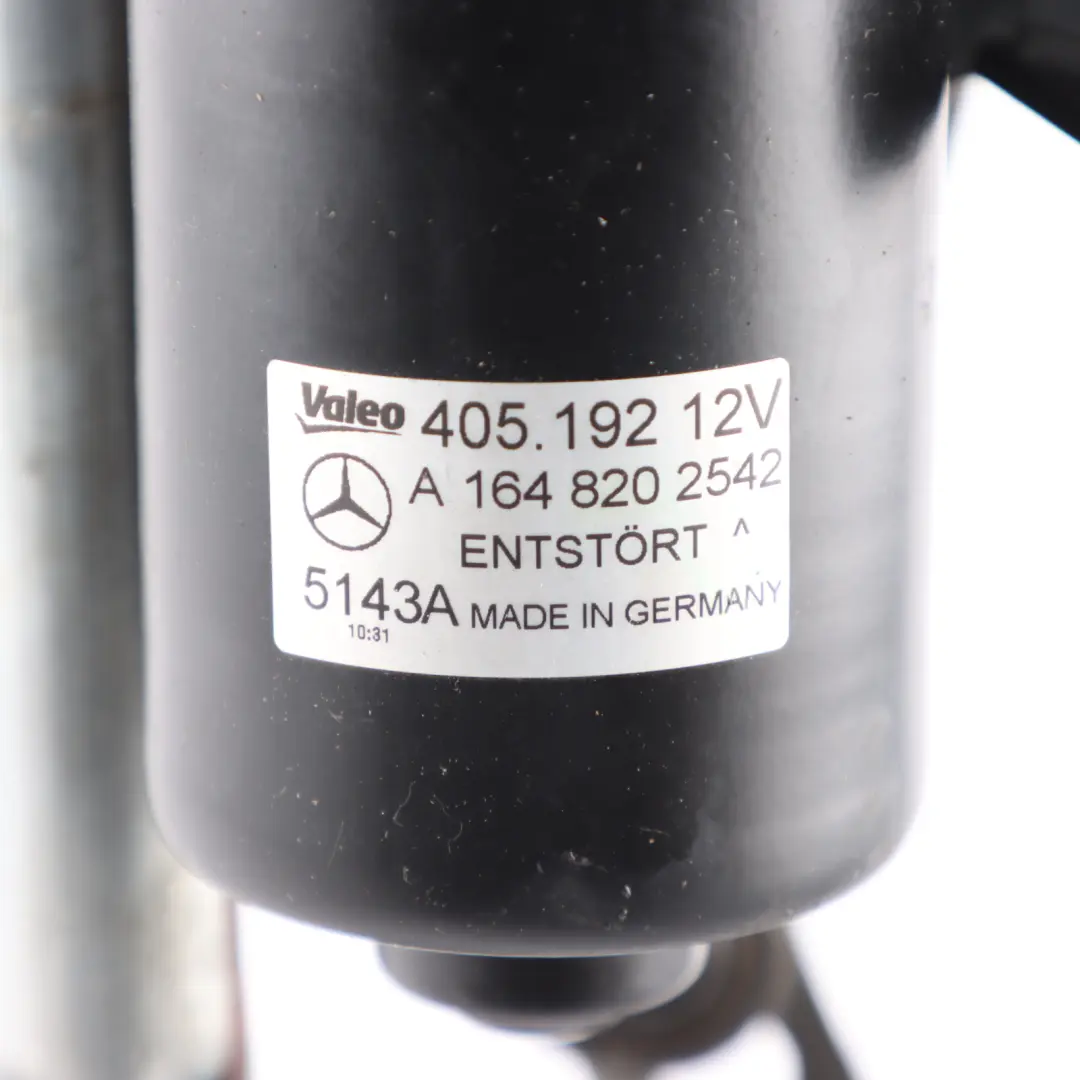 Windscreen Front Wiper Motor Linkage Windshield to Mercedes W166 with Part number A1668202840 Mercedes W166 Windscreen Front Wiper Motor Linkage Windshield - SKU RHD-A1668202840 - Part number A1668202840