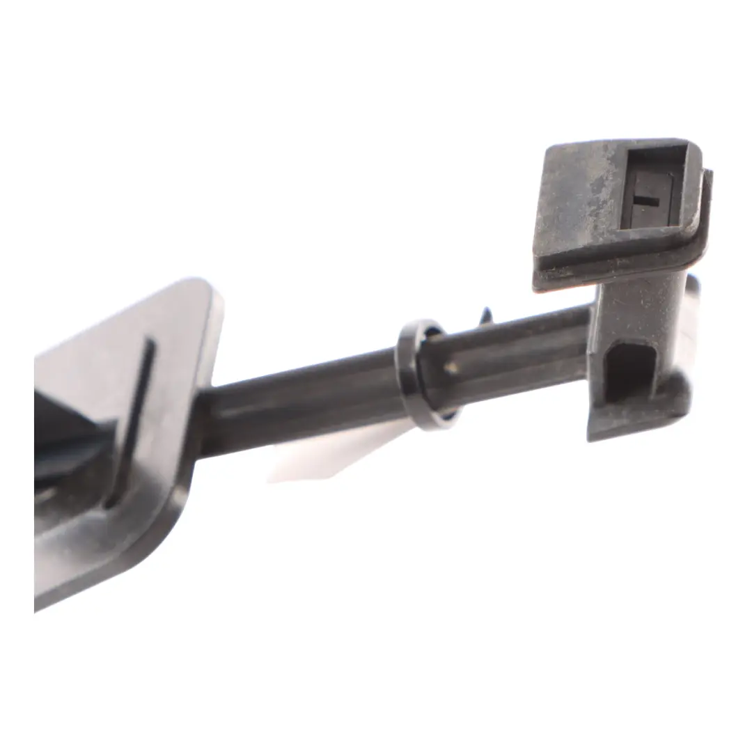 Heckklappe Kofferraumdeckel Waschanlage Düse Jet für Mercedes ML W166 mit Teilenummer A1668600747 Mercedes ML W166 Heckklappe Kofferraumdeckel Waschanlage Düse Jet - SKU A1668600747 - Teilenummer A1668600747