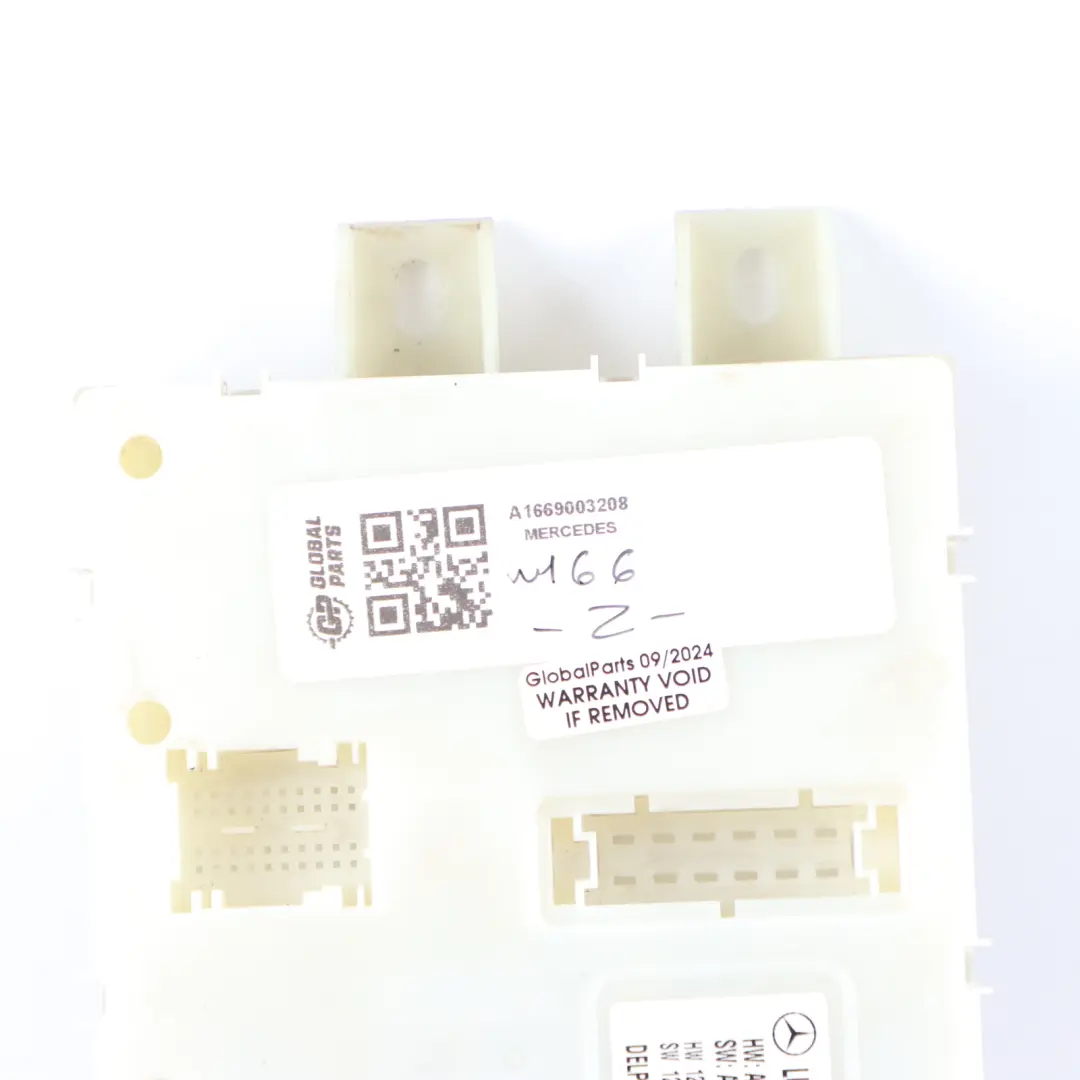 SAM Unità di controllo modulo fusibili posteriore per Mercedes ML W166 con numero di parte A1669003208 Mercedes ML W166 SAM Unità di controllo modulo fusibili posteriore - SKU A1669003208 - Numero di parte A1669003208