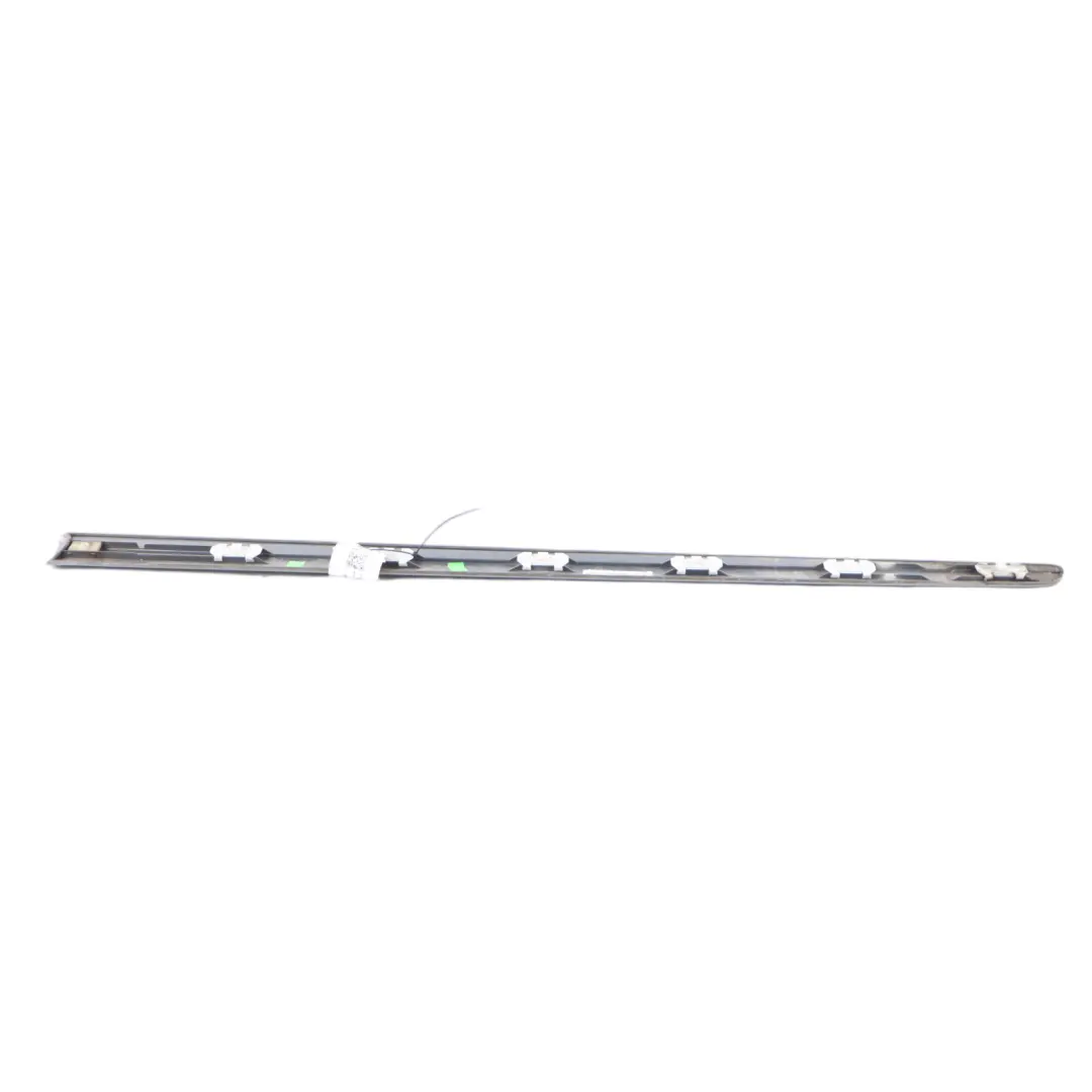 Mercedes W245 Moldura de puerta delantera izquierda Gris Montaña - 787 - SKU A1696903362-MG - Número de pieza A1696903362