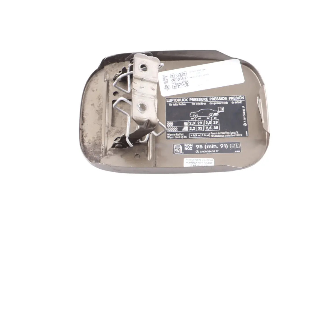 Mercedes W169 Coperchio tappo serbatoio Steppe Brown Metallic - 490 - SKU A1697500106-STE - Numero di parte A1697500106