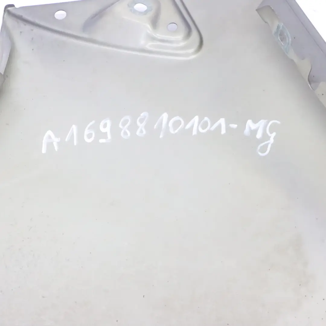 Mercedes W169 Seitenverkleidung Vorne Links Kotflügelabdeckung Mountain Grey 787 - SKU A1698810101-MG - Teilenummer A1698810101