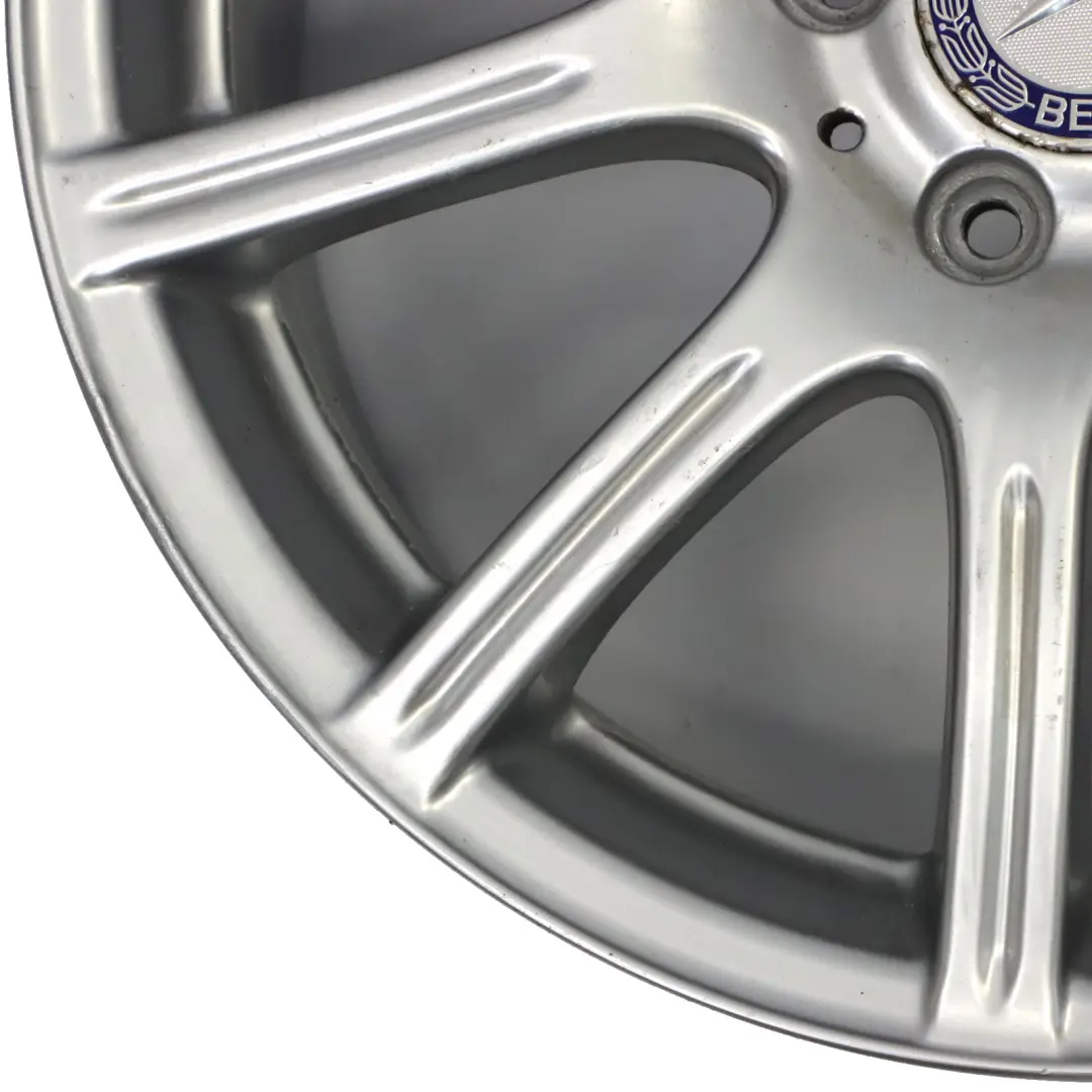 Grigio Cerchio in lega 17" 7,5J ET:36 10 Raggi per Mercedes SLK R171 con numero di parte A1714012202 Mercedes SLK R171 Grigio Cerchio in lega 17" 7,5J ET:36 10 Raggi - SKU A1714012202-2 - Numero di parte A1714012202