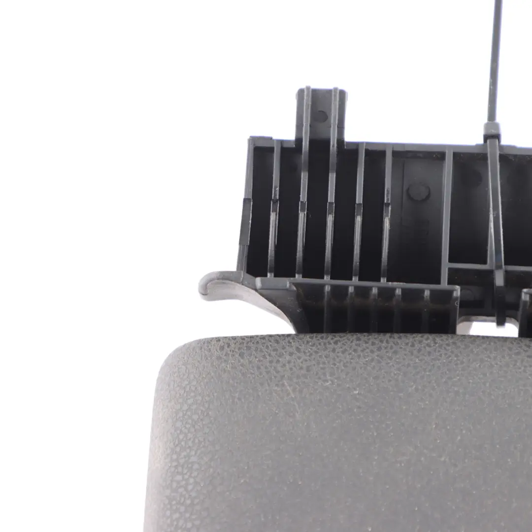 Consola Central Apoyabrazos Almacenamiento Negro para Mercedes SLK R171 con número de pieza A1716800696 Mercedes SLK R171 Consola Central Apoyabrazos Almacenamiento Negro - SKU A1716800696 - Número de pieza A1716800696