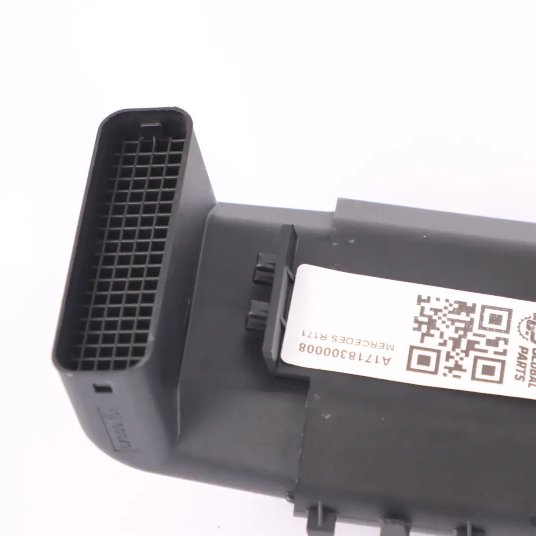 Bufanda Aire Calentador Soplador Delantero Izquierdo para Mercedes R171 con número de pieza A1718300008 Mercedes R171 Bufanda Aire Calentador Soplador Delantero Izquierdo - SKU A1718300008 - Número de pieza A1718300008