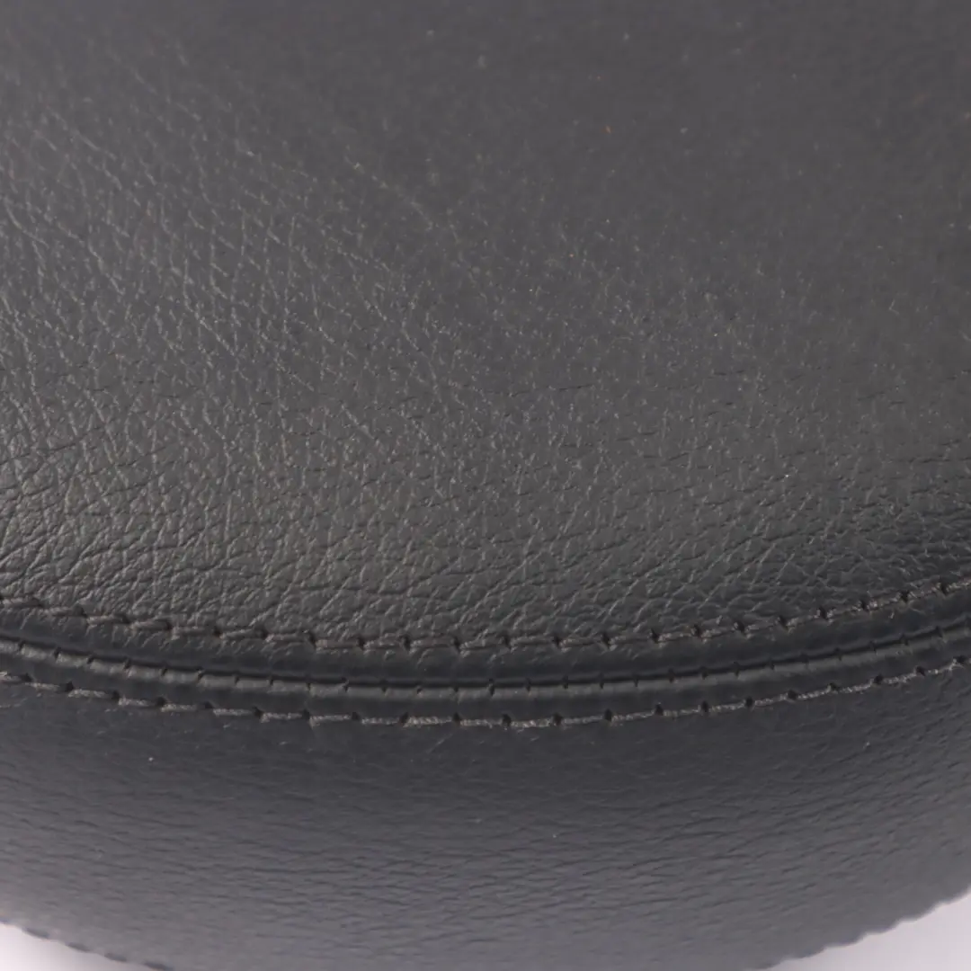 Appui-tête de Siège Avant Gauche Droite Cuir Noir pour Mercedes SLK R171 à propos du numéro de pièce A1719700250 Mercedes SLK R171 Appui-tête de Siège Avant Gauche Droite Cuir Noir - SKU A1719700250-1 - Numéro de pièce A1719700250