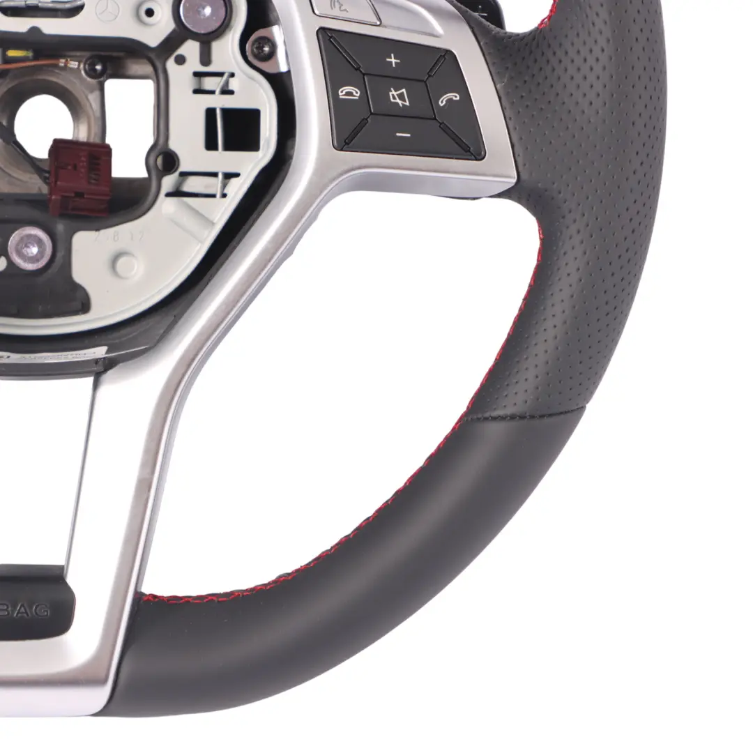  Volant Mercedes W204 C207 W212 NEUF Cuir Noir Sport Palettes Changement Vitesse - SKU A1724602703-4 - Numéro de pièce A1724602703