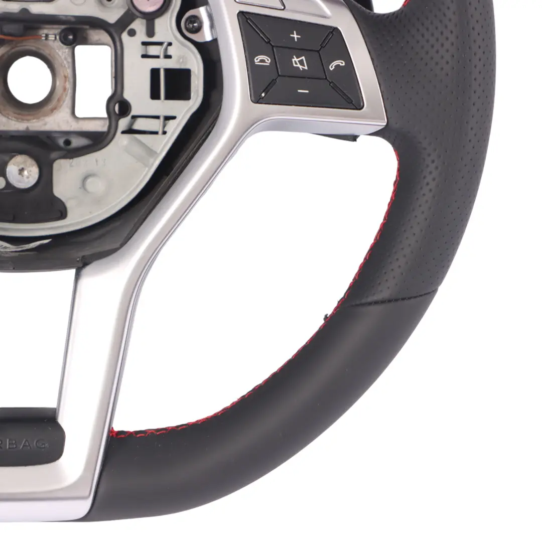 NUEVO Cuero Negro Hilos Rojos Palanca de cambio para Volante Mercedes C117 W176 con número de pieza A1724608303 Volante Mercedes C117 W176 NUEVO Cuero Negro Hilos Rojos Palanca de cambio - SKU A1724608303-1 - Número de pieza A1724608303