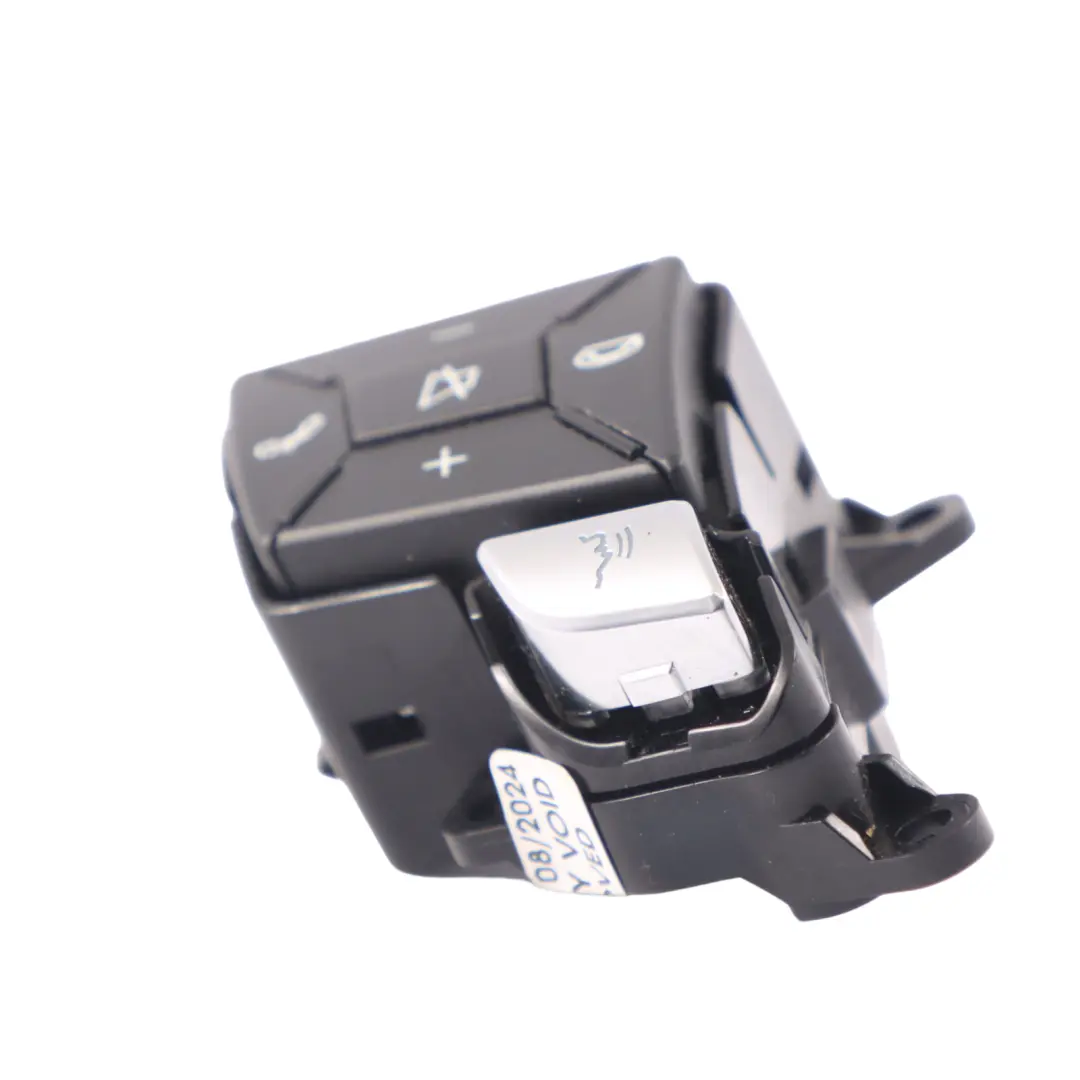 Mercedes R172 Volant Interrupteur Bouton Multifonction Garniture - SKU A1725400362 - Numéro de pièce A1725400362