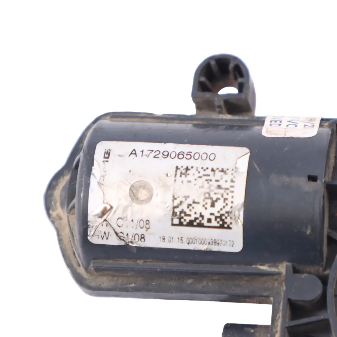 Actuator Mercedes W176 A45 AMG Petrol M133 Exhaust Flap Position to with Part number A1729065000 Actuator Mercedes W176 A45 AMG Petrol M133 Exhaust Flap Position - SKU A1729065000 - Part number A1729065000