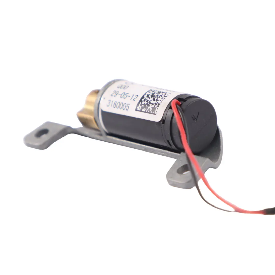  Steering Vibration Motor Mercedes R172 W204 W207 Lane Keeping Assist - SKU A1729065600 - Part number A1729065600