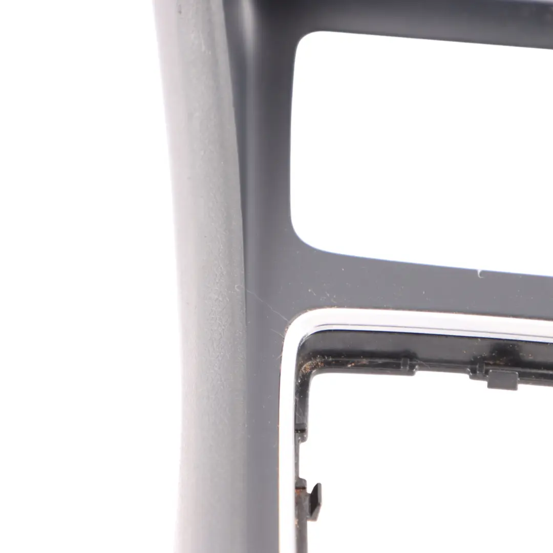 Mercedes W176 Console Centrale Panneau De Garniture Bac À Cendres - SKU A1766807100-2 - Numéro de pièce A1766807100