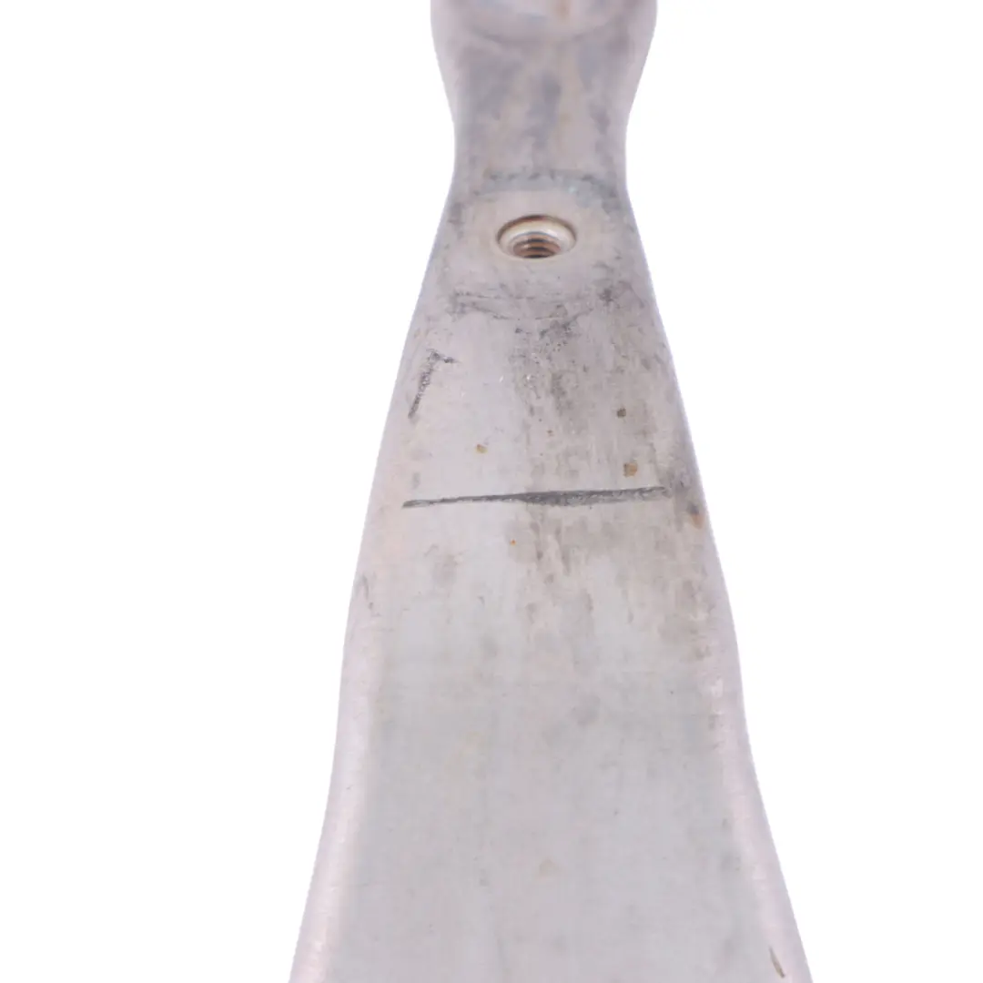 M176 Escape Gato Montaje Soporte para Mercedes W205 con número de pieza A1771420040 Mercedes W205 M176 Escape Gato Montaje Soporte - SKU A1771420040 - Número de pieza A1771420040