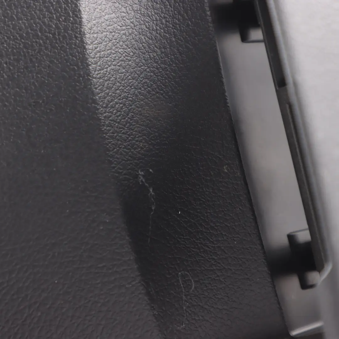 Mercedes W177 Console Centrale Arrière Aérateurs Charge Garniture - SKU A1776804101 - Numéro de pièce A1776804101