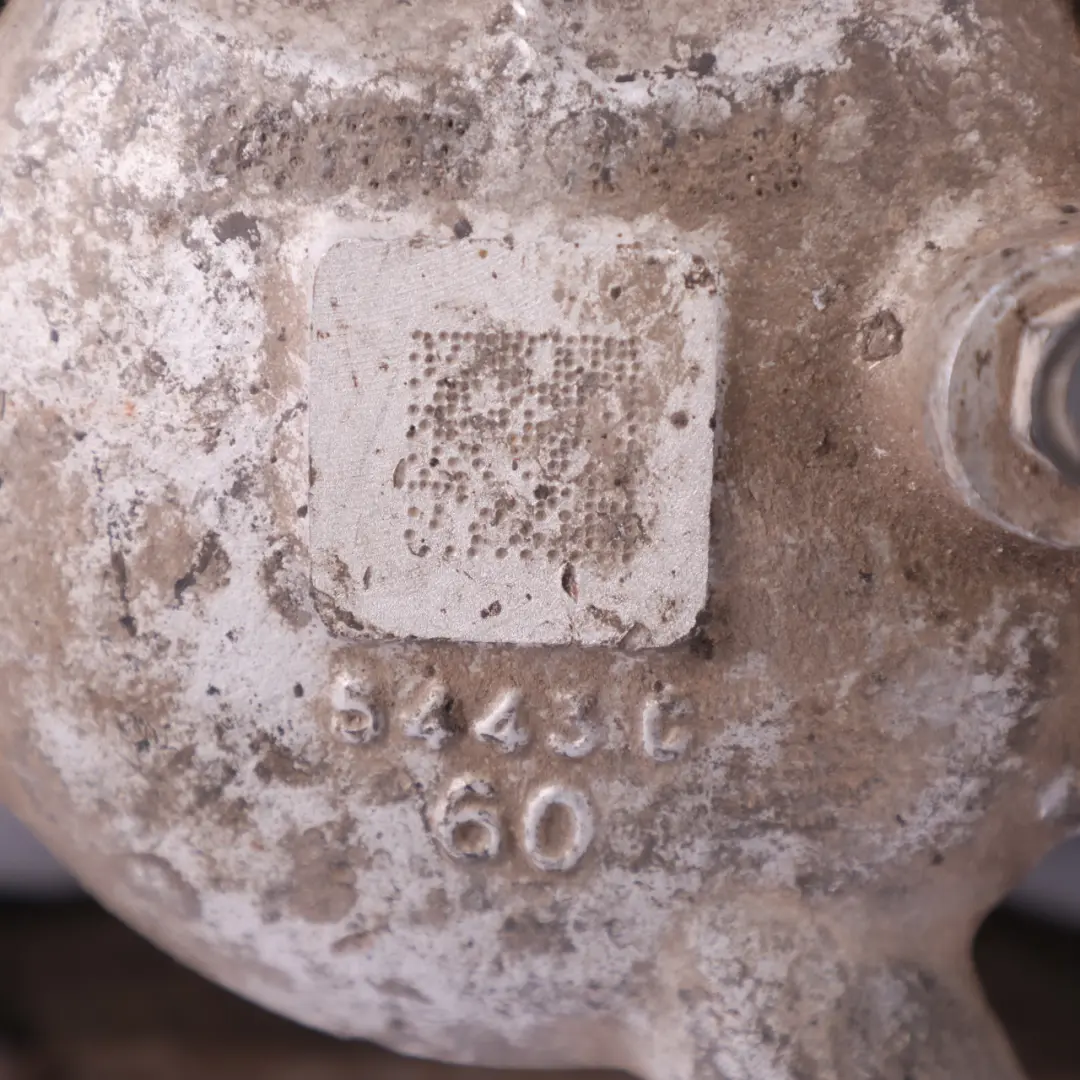 Etrier De Frein Avant Gauche Frein Roue AMG pour Mercedes W204 W212 à propos du numéro de pièce A2044213581 Mercedes W204 W212 Etrier De Frein Avant Gauche Frein Roue AMG - SKU A2044213581 - Numéro de pièce A2044213581