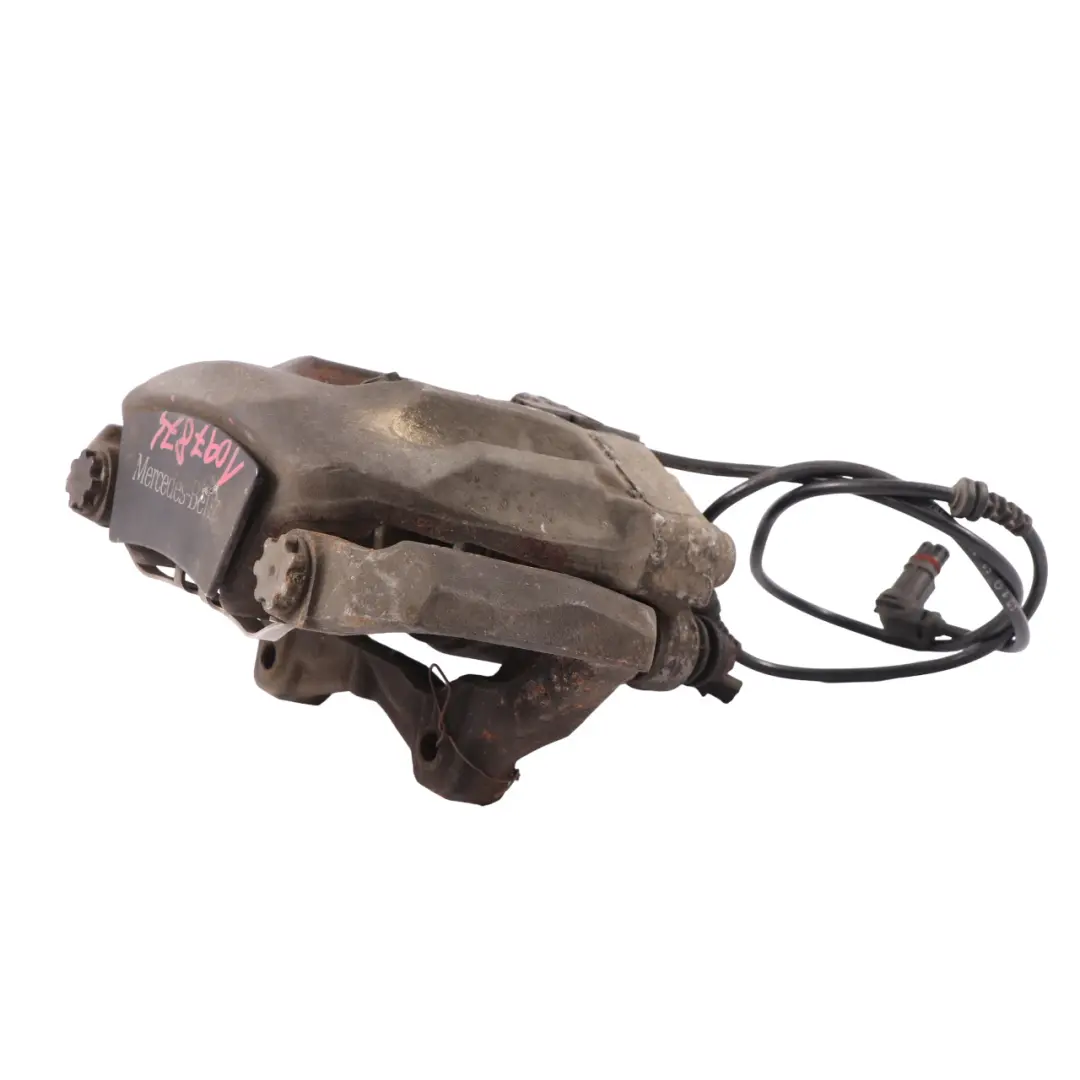 Mercedes W204 W212 Étrier De Frein Avant Droit Frein De Roue AMG - SKU A2044213681-1 - Numéro de pièce A2044213681