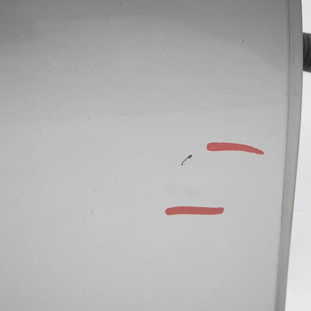 Tür Hinten Links Limousine Palladiumsilber Metallic - 792 für Mercedes W204 mit Teilenummer A2047302100 Mercedes W204 Tür Hinten Links Limousine Palladiumsilber Metallic - 792 - SKU A2047302100-PAL - Teilenummer A2047302100