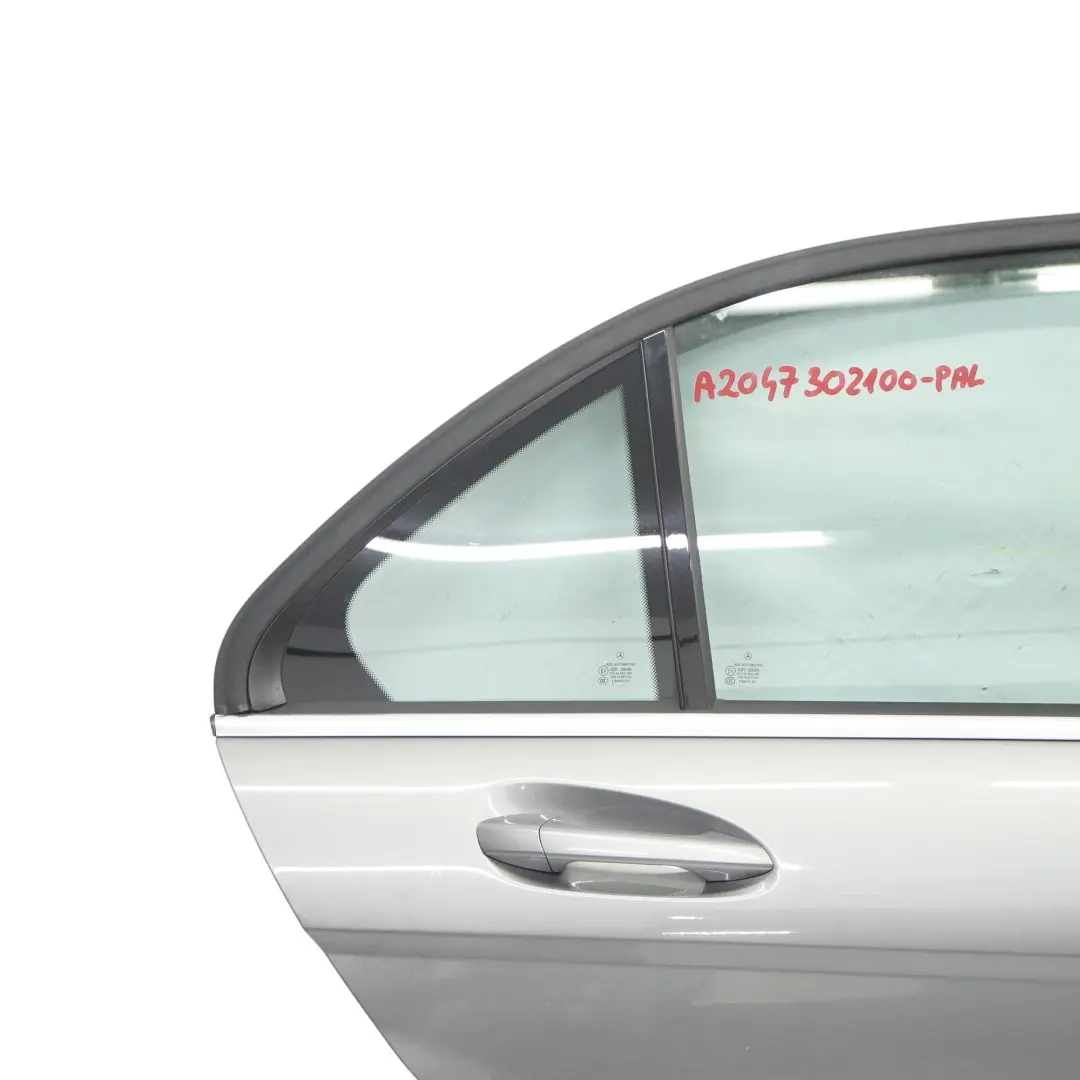 Drzwi Lewe Tylne Palladium Silver Srebrny Metalik - 792 do Mercedes W204 o numerze A2047302100 Mercedes W204 Drzwi Lewe Tylne Palladium Silver Srebrny Metalik - 792 - SKU A2047302100-PAL - Numer Części A2047302100