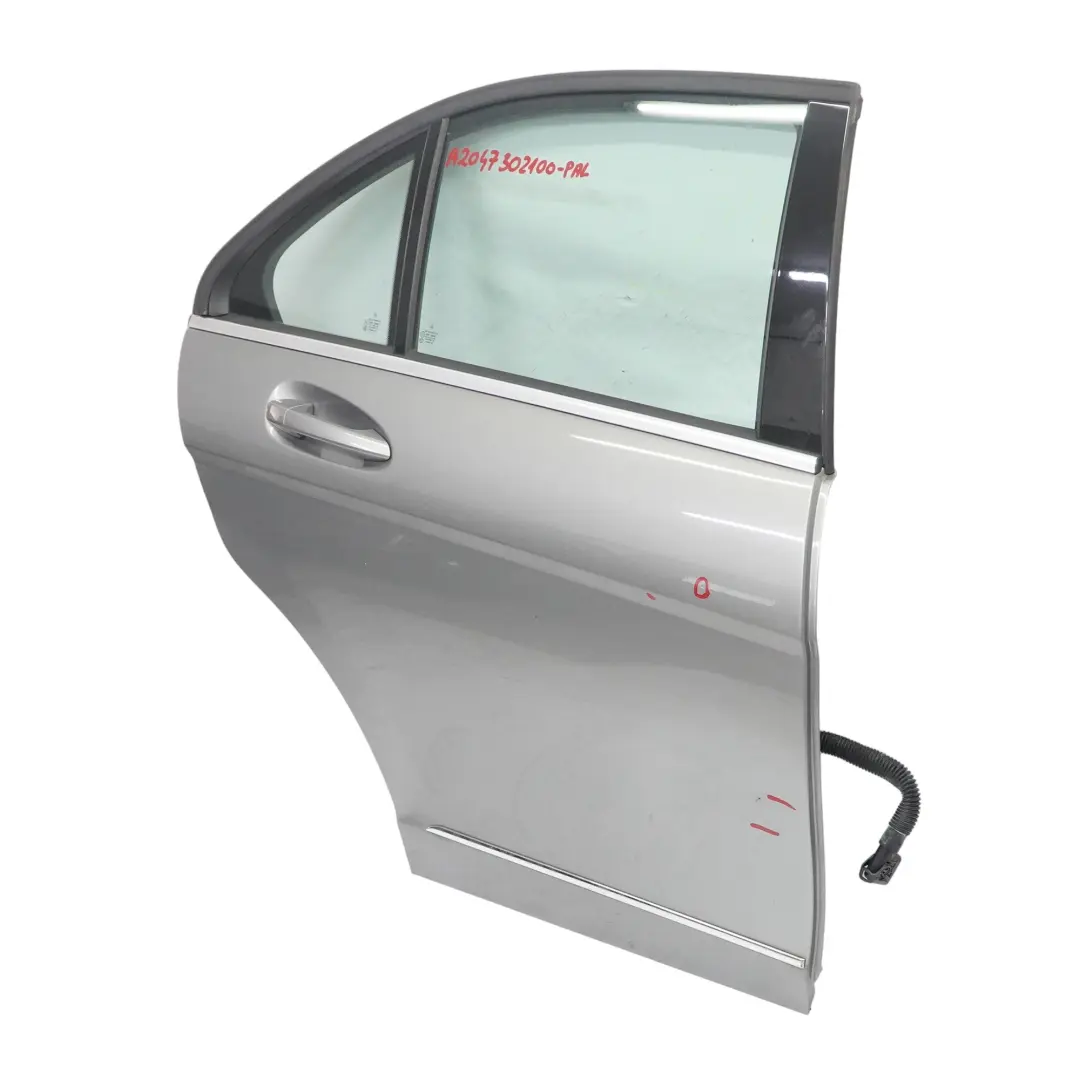 Puerta Trasera Izquierda Palladium Silver Metallic - 792 para Mercedes W204 con número de pieza A2047302100 Mercedes W204 Puerta Trasera Izquierda Palladium Silver Metallic - 792 - SKU A2047302100-PAL - Número de pieza A2047302100